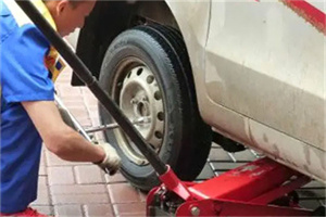 正宁附近拖车24小时服务热线电话